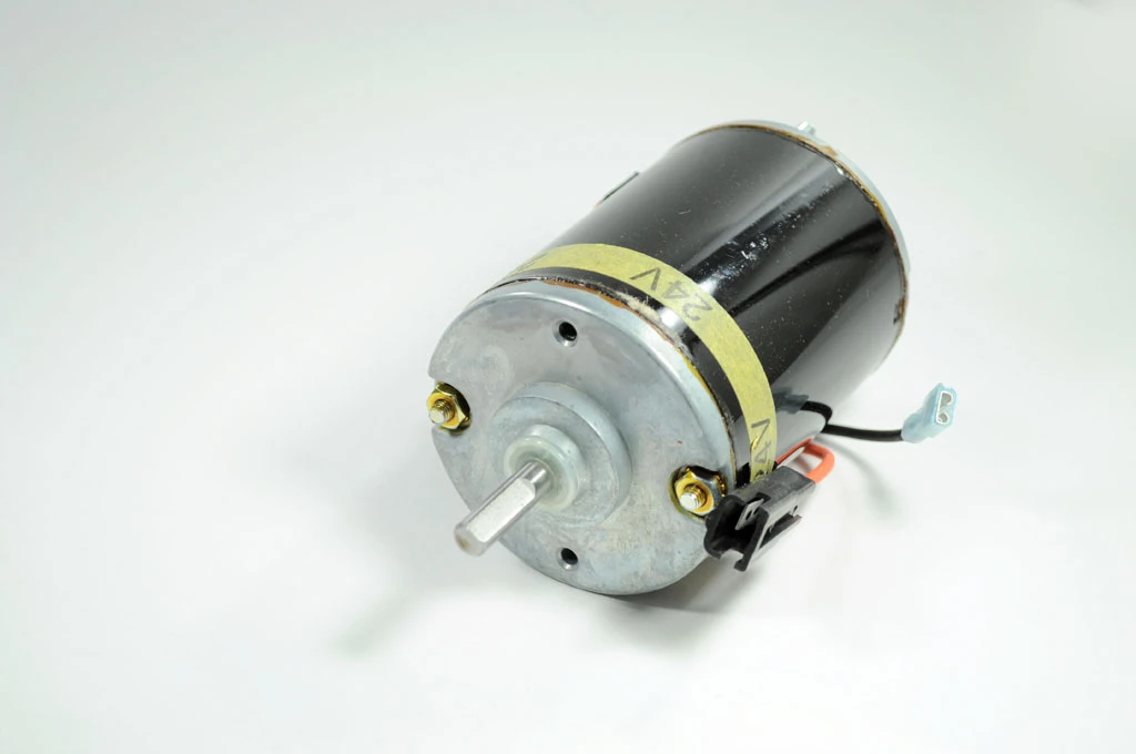 MOTOR 24V 